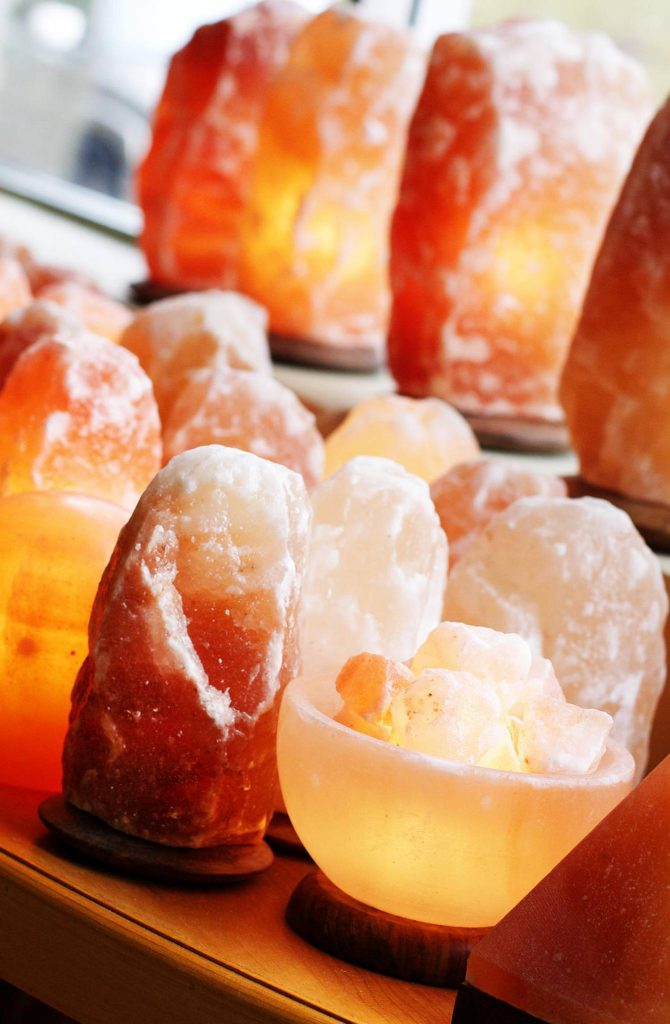 So Well Large Amber Himalayan Salt Crystal Lamps