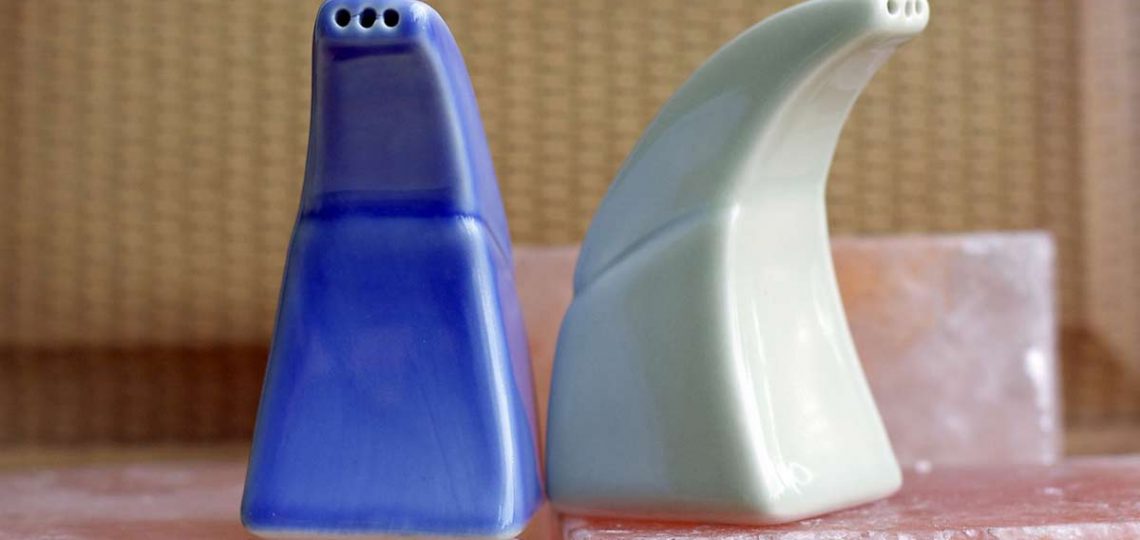 A Pink Himalayan Salt Inhaler Pipe Can Help Asthma
