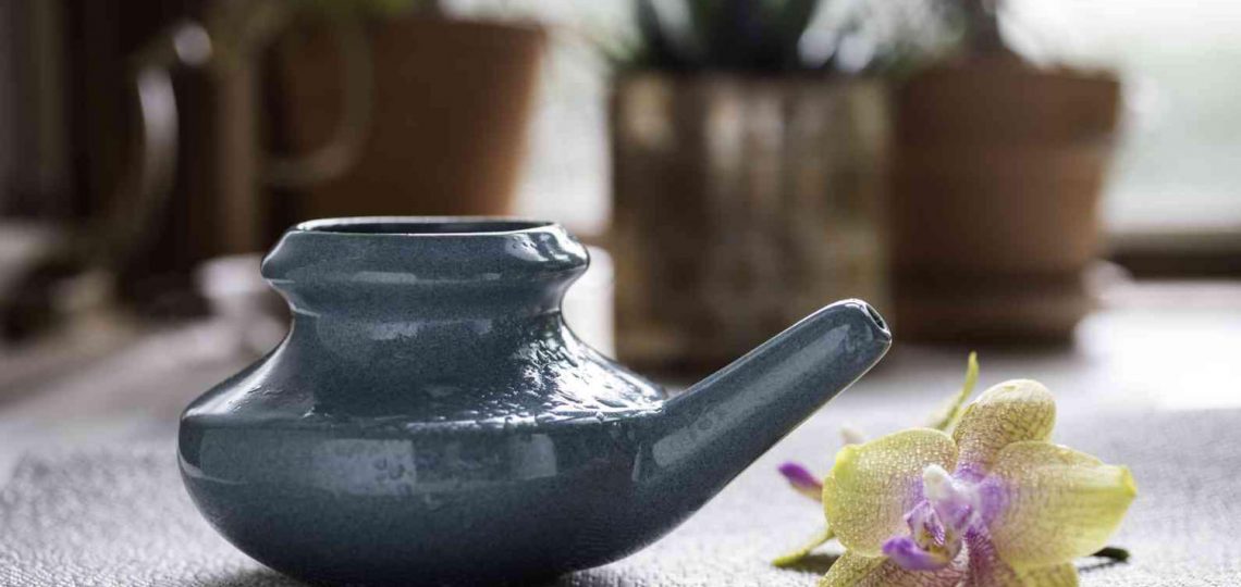 The Uses and Benefits of a Neti Pot with Himalayan Salt